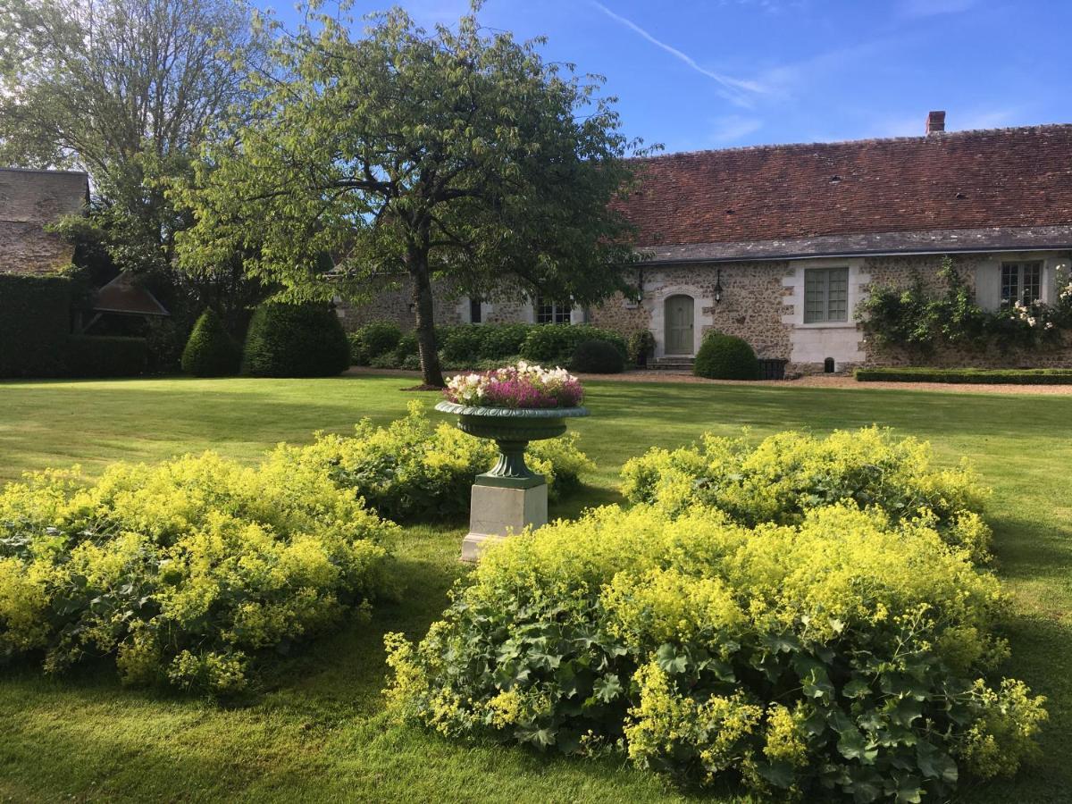 Le Manoir De Maucartier Bed & Breakfast Monnaie Exterior photo