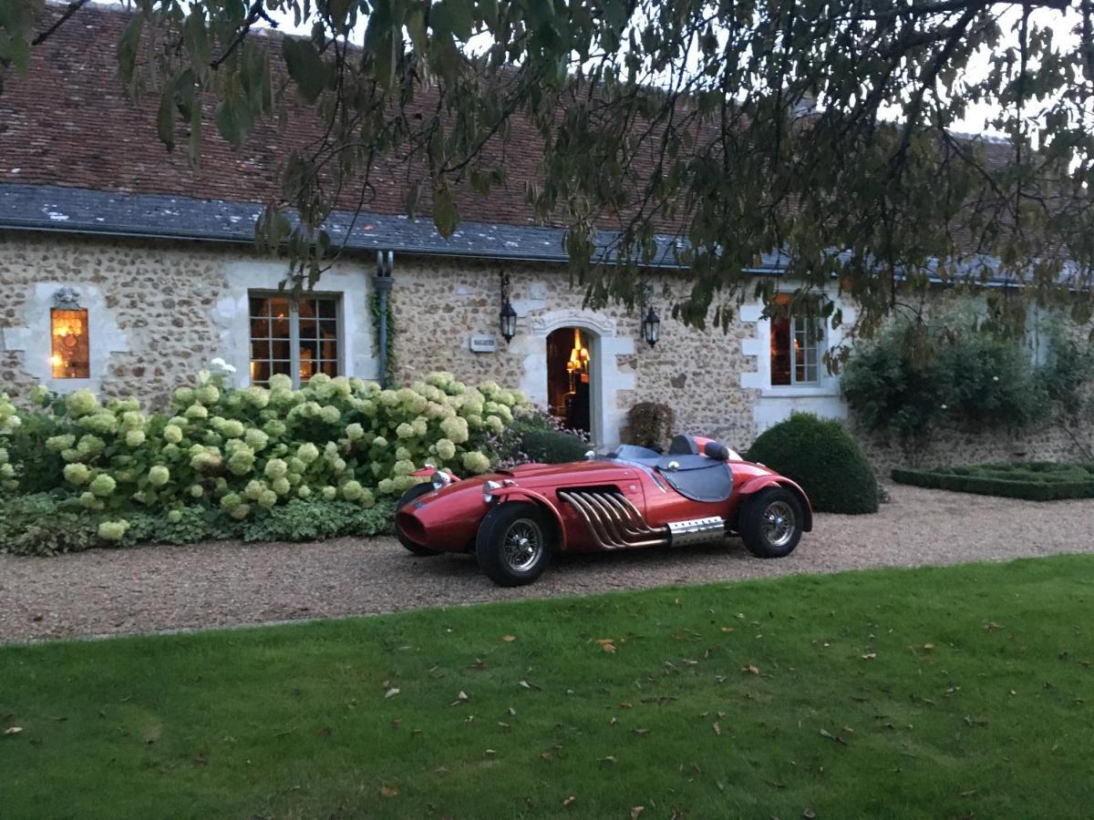 Le Manoir De Maucartier Bed & Breakfast Monnaie Exterior photo